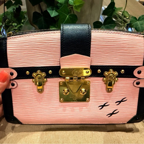 Louis Vuitton Pink and Black Petite Trunk Bag - Picture 3 of 14